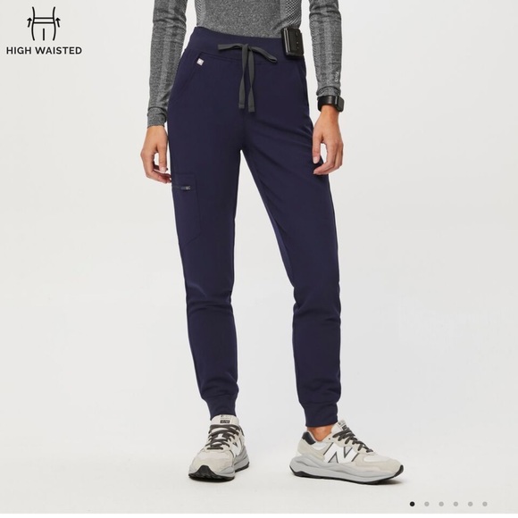 Figs High Waisted Zamora Joggers Navy - Picture 2 of 2